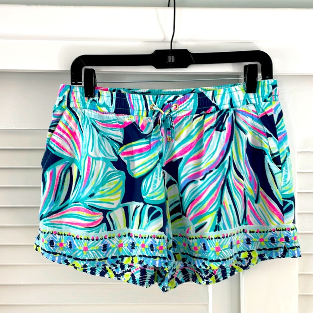 Lilly Pulitzer Katia Shorts, M